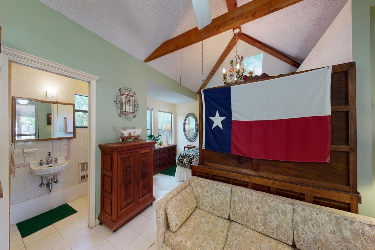 Shamrock Cottage Ingram Экстерьер фото